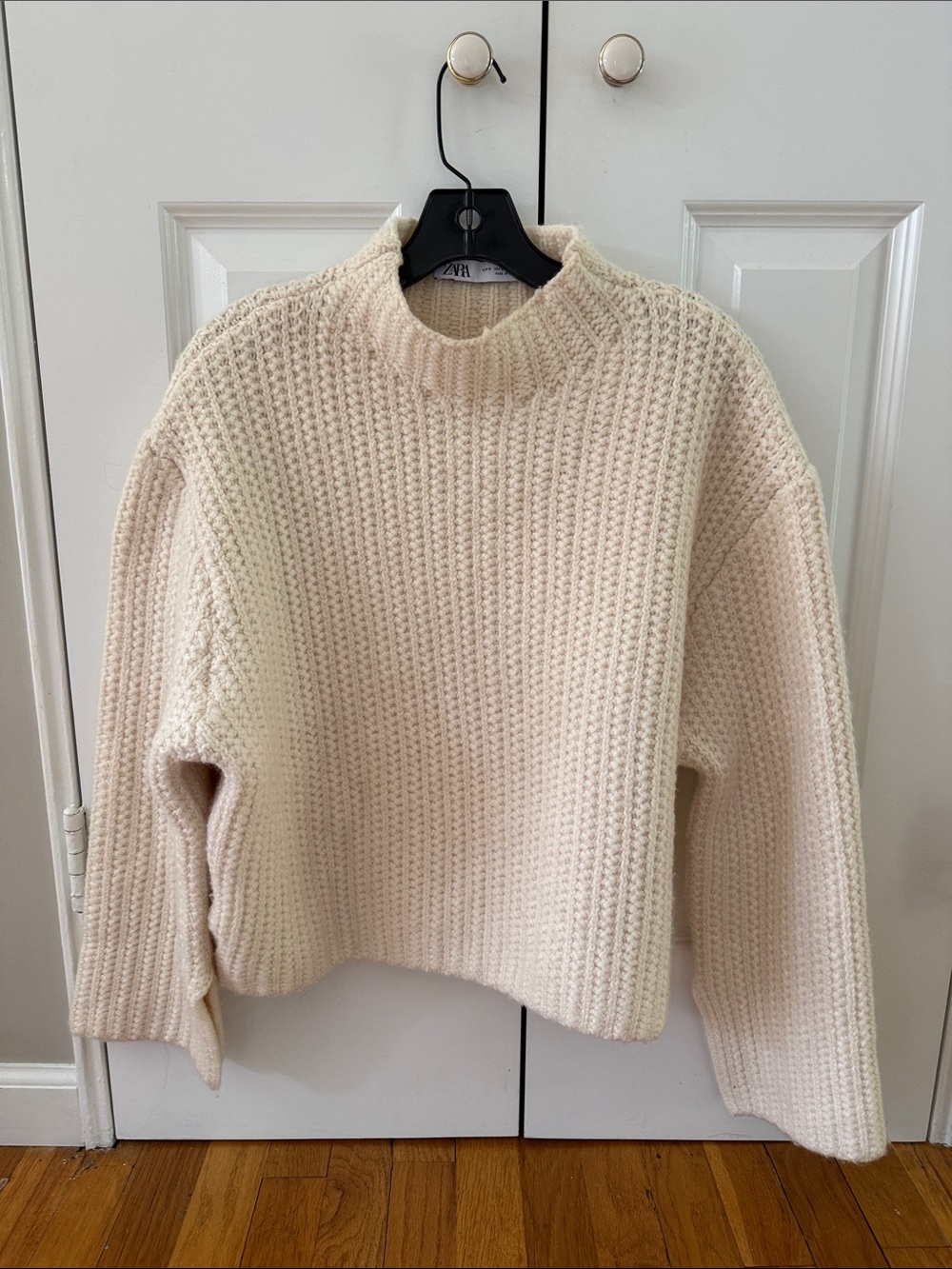 Zara chunky cable knit sweater - cream